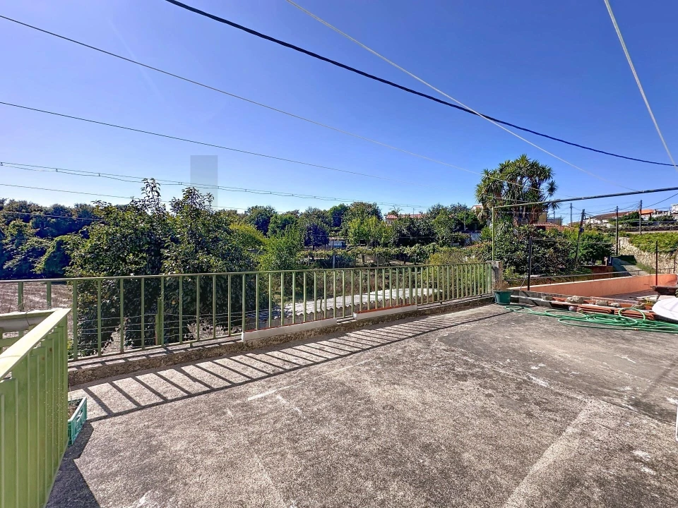 Moradia T3 para Venda em Campanhã Foto 30