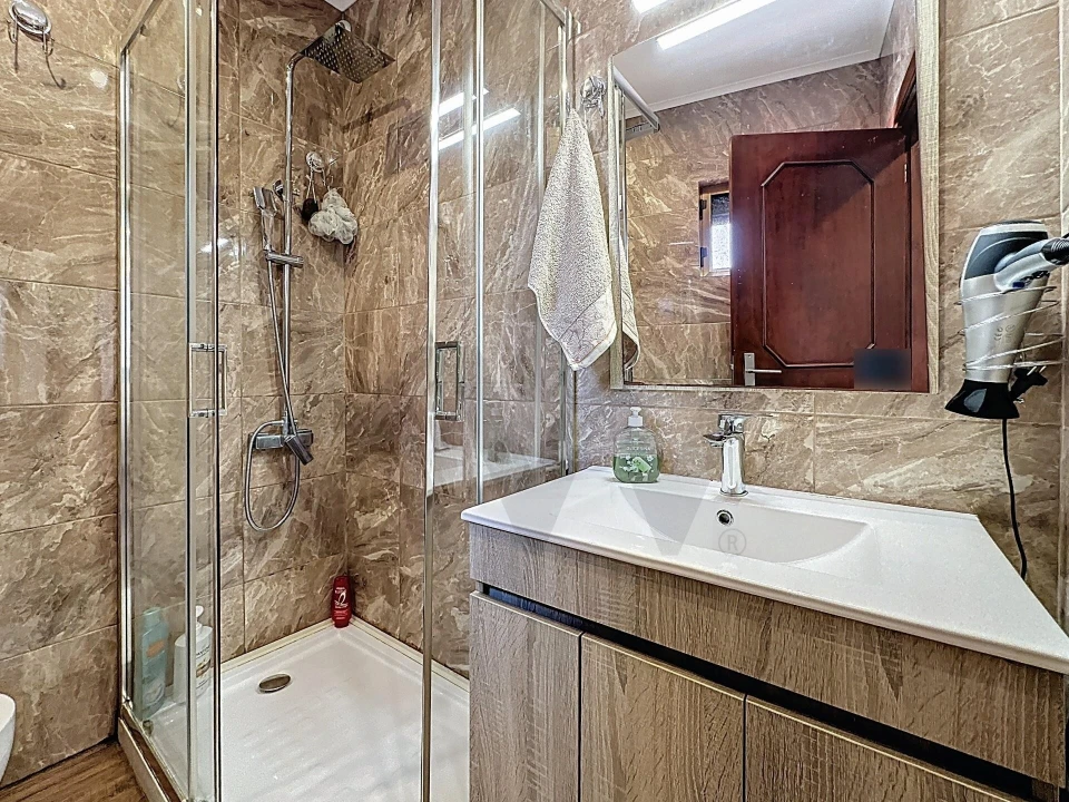 Moradia T3 para Venda em Campanhã Foto 23