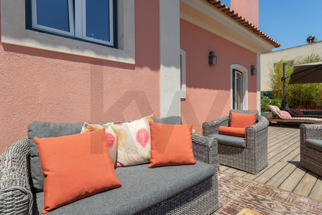 Moradia T5 para Arrendamento em Algés, Linda-A-Velha e Cruz Quebrada-Dafundo Foto 43