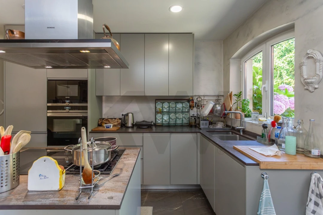 Moradia T5 para Arrendamento em Algés, Linda-A-Velha e Cruz Quebrada-Dafundo Foto 57