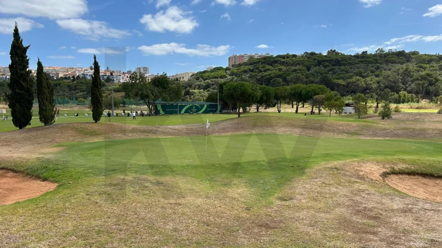 Moradia T5 para Arrendamento em Algés, Linda-A-Velha e Cruz Quebrada-Dafundo Foto 74