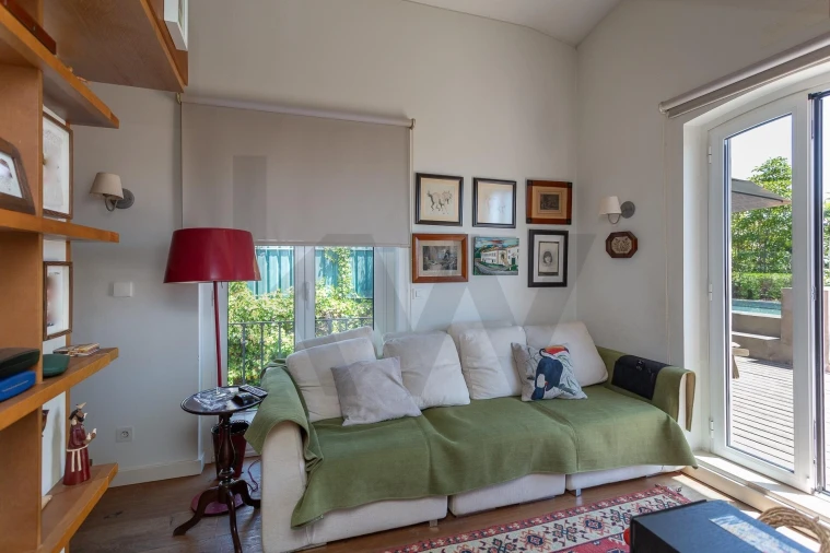 Moradia T5 para Arrendamento em Algés, Linda-A-Velha e Cruz Quebrada-Dafundo Foto 33