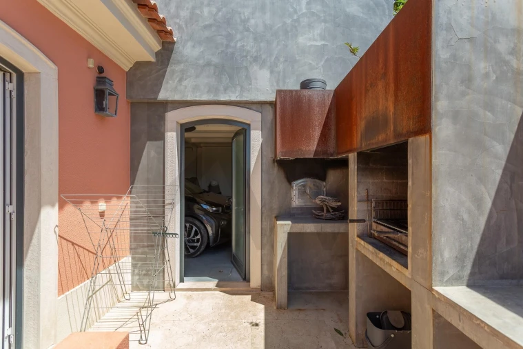 Moradia T5 para Arrendamento em Algés, Linda-A-Velha e Cruz Quebrada-Dafundo Foto 62