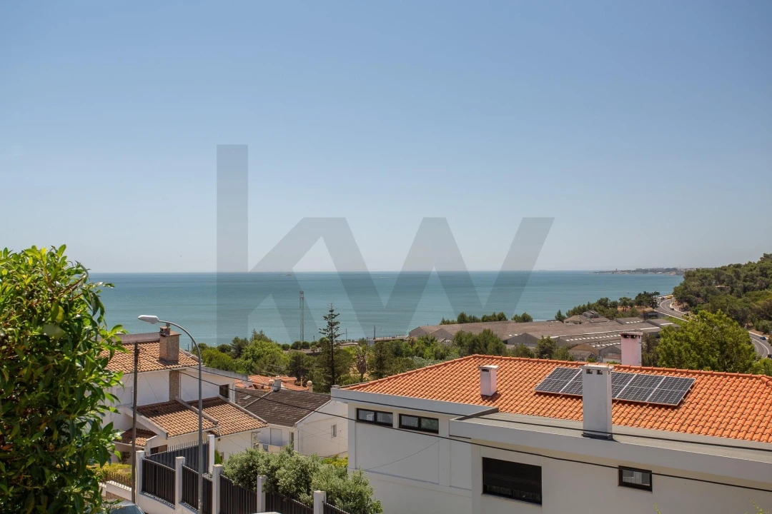 Moradia T5 para Arrendamento em Algés, Linda-A-Velha e Cruz Quebrada-Dafundo Foto 22