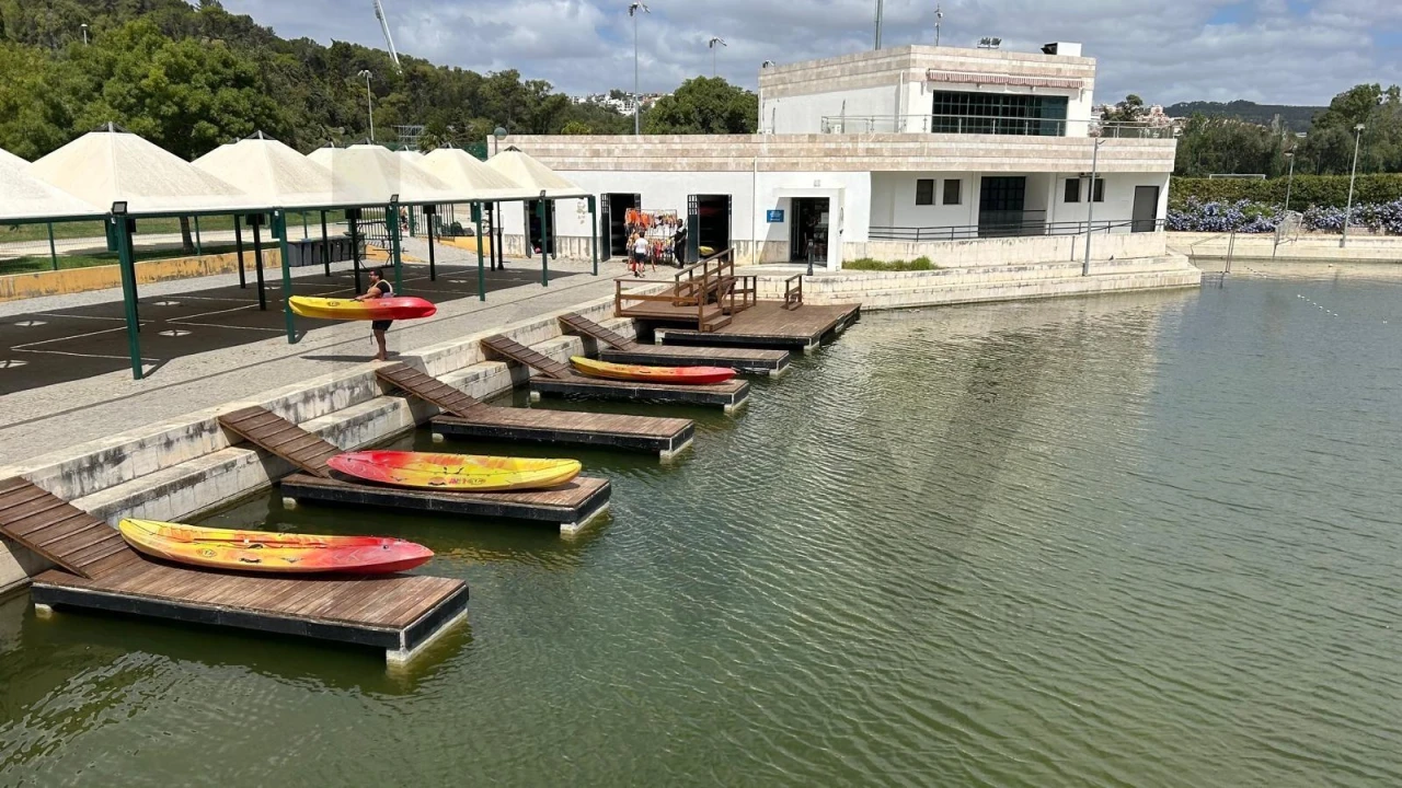 Moradia T5 para Arrendamento em Algés, Linda-A-Velha e Cruz Quebrada-Dafundo Foto 69