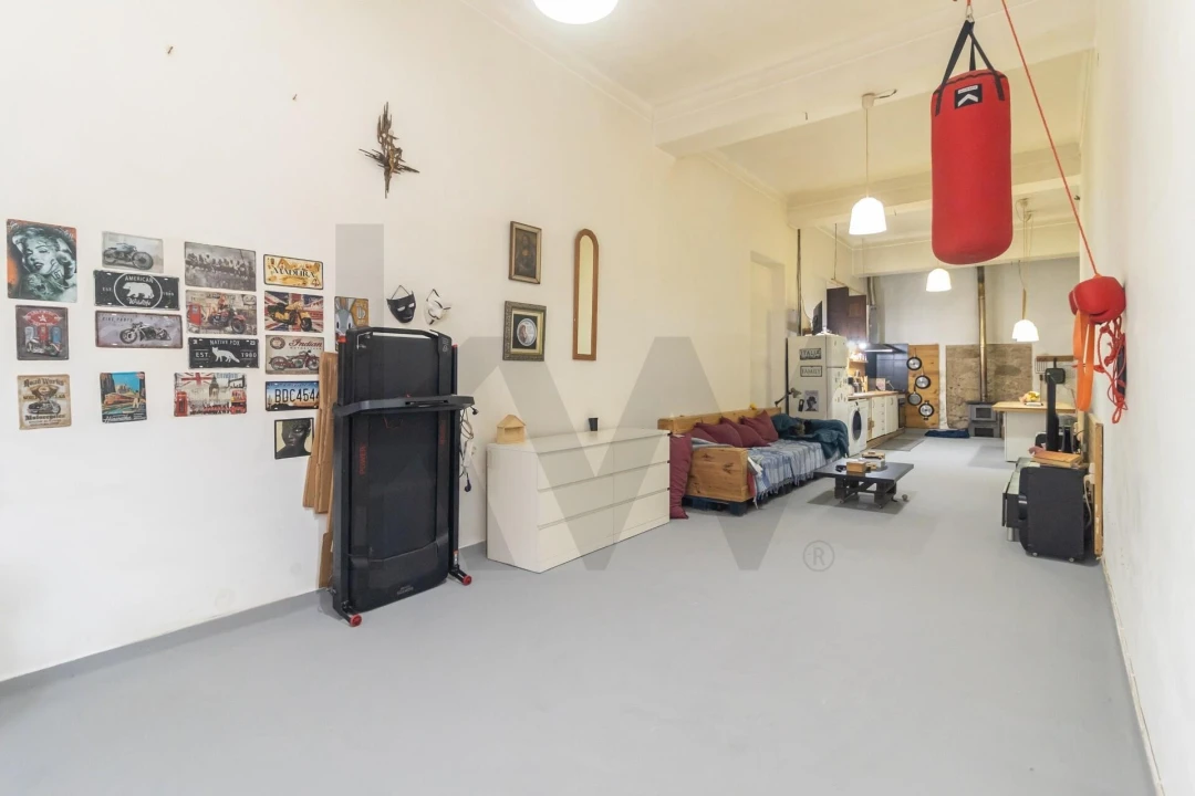 Prédio para Venda em Barreiro e Lavradio Foto 6