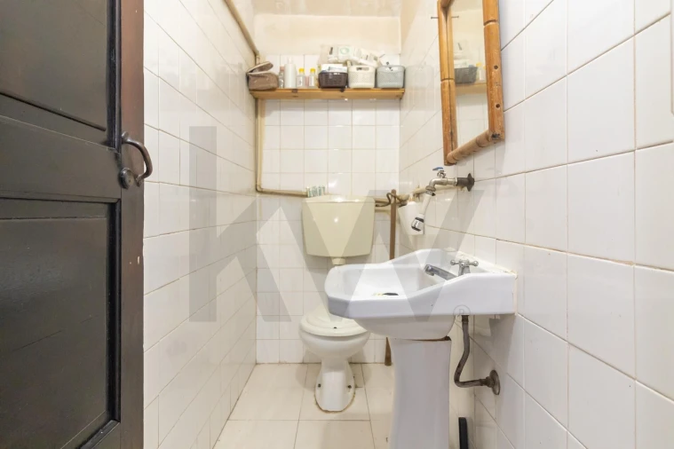 Prédio para Venda em Barreiro e Lavradio Foto 10