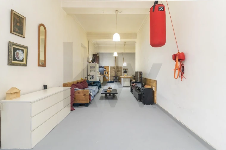 Prédio para Venda em Barreiro e Lavradio Foto 7