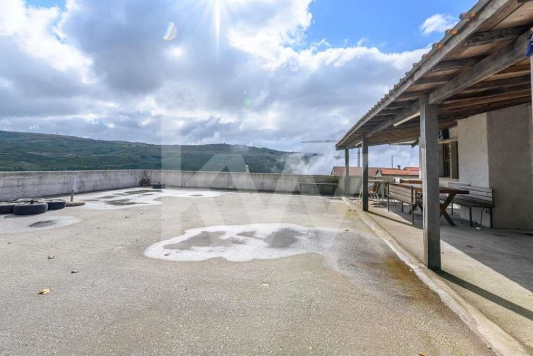 Negócio para Venda em Rio Douro Foto 11