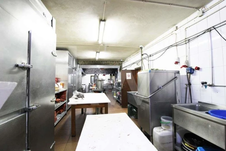 Negócio para Venda em Rio Douro Foto 22