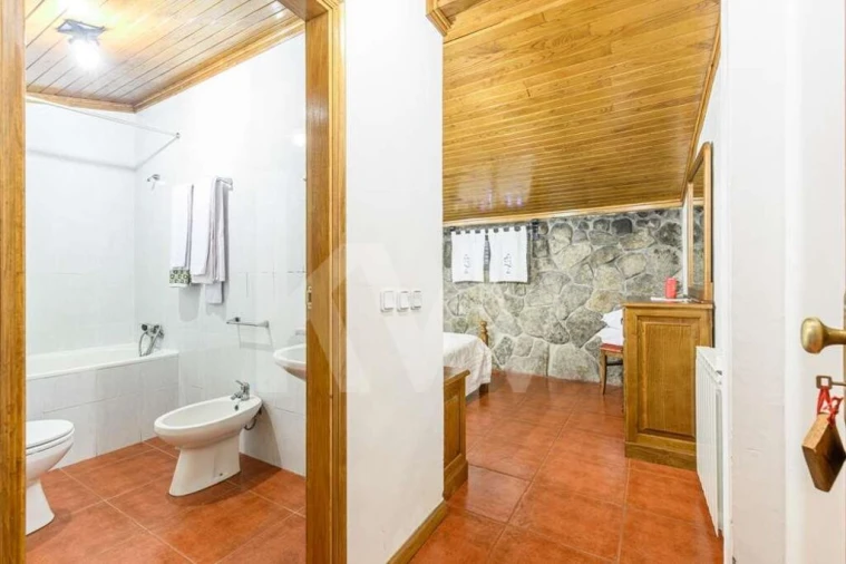 Negócio para Venda em Rio Douro Foto 38