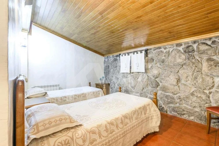 Negócio para Venda em Rio Douro Foto 43