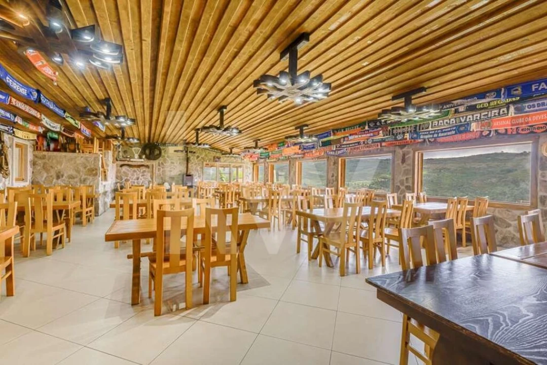 Negócio para Venda em Rio Douro Foto 14