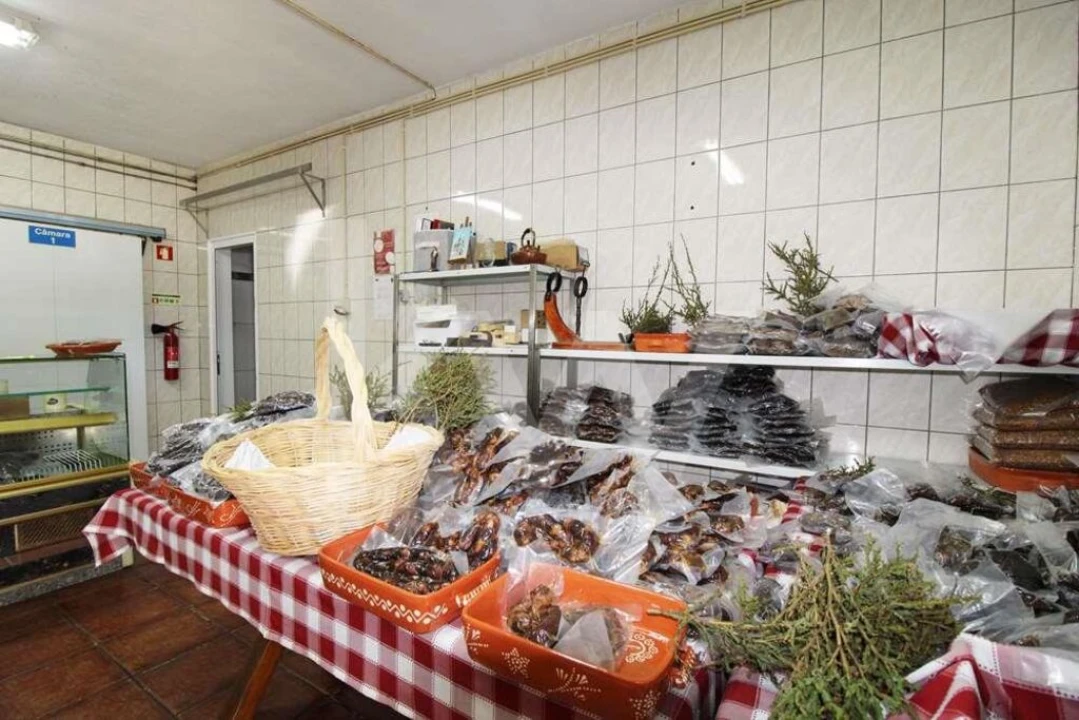 Negócio para Venda em Rio Douro Foto 30