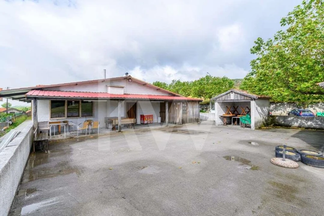 Negócio para Venda em Rio Douro Foto 12