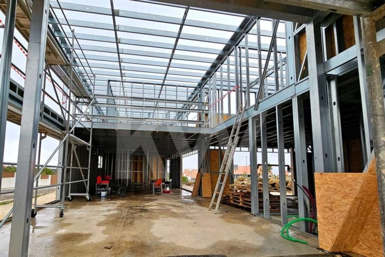 Moradia T4 para Venda em Queluz e Belas Foto 14