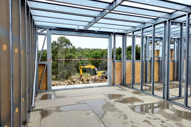 Moradia T4 para Venda em Queluz e Belas Foto 30