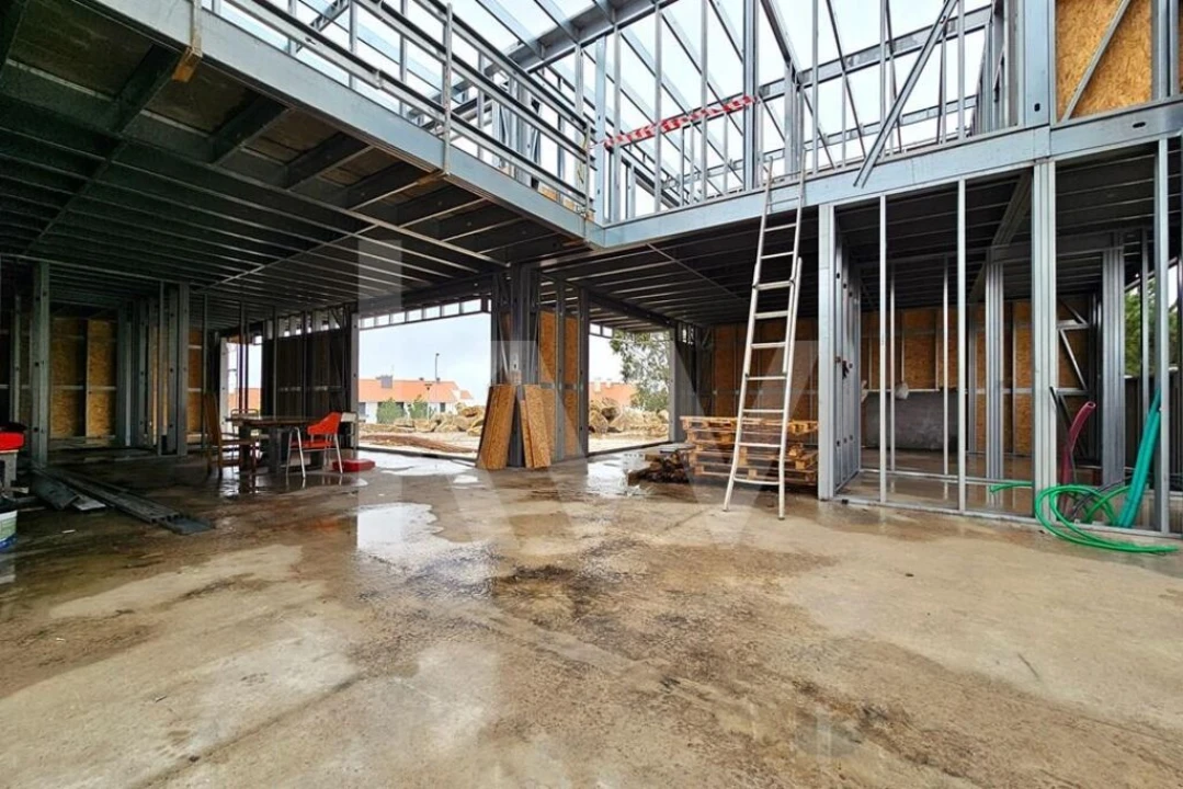 Moradia T4 para Venda em Queluz e Belas Foto 15