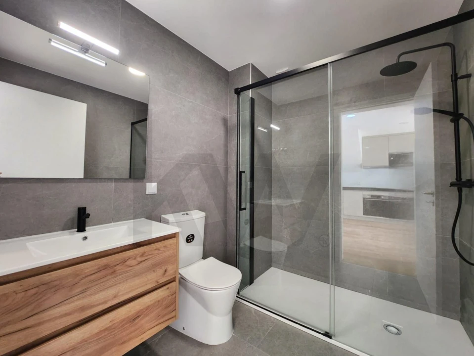 Apartamento T2 para Venda em Requeixo, Nossa Senhora de Fátima e Nariz Foto 15