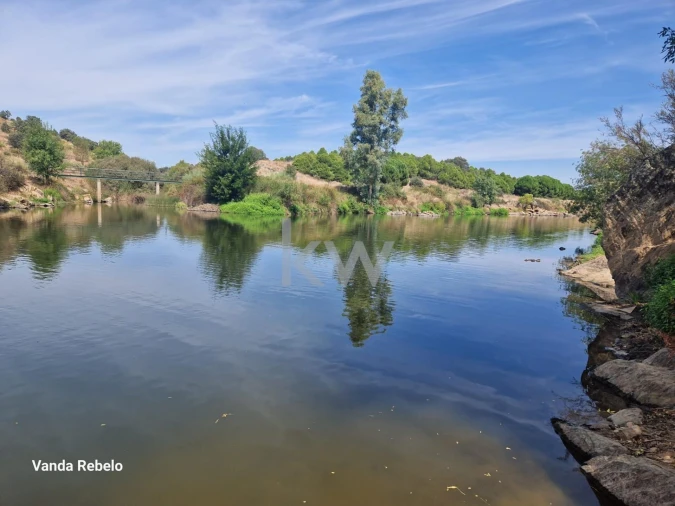 Moradia T4 para Venda em Monfortinho e Salvaterra do Extremo Foto 36