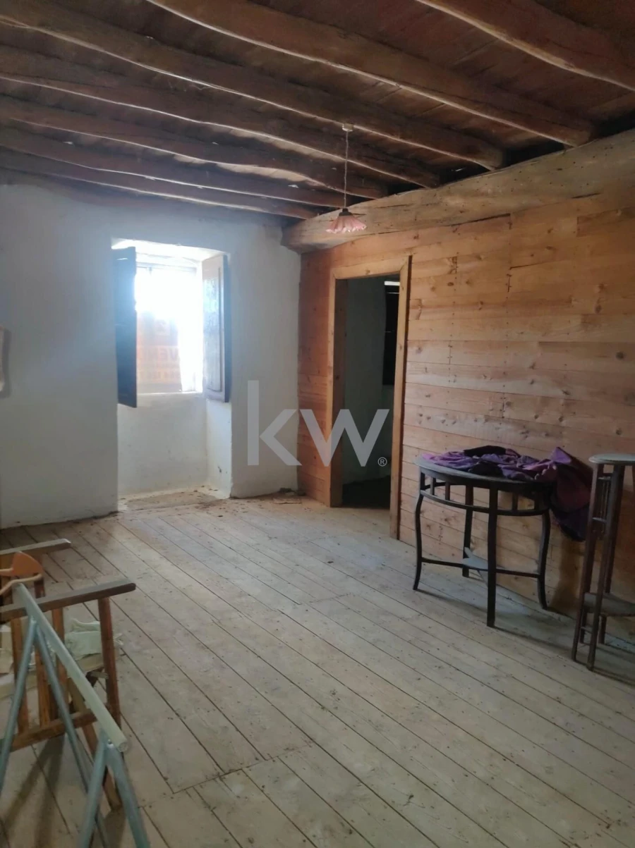 Moradia T4 para Venda em Monfortinho e Salvaterra do Extremo Foto 17