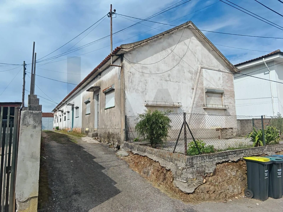 Moradia T2 para Venda em São João da Madeira Foto 25