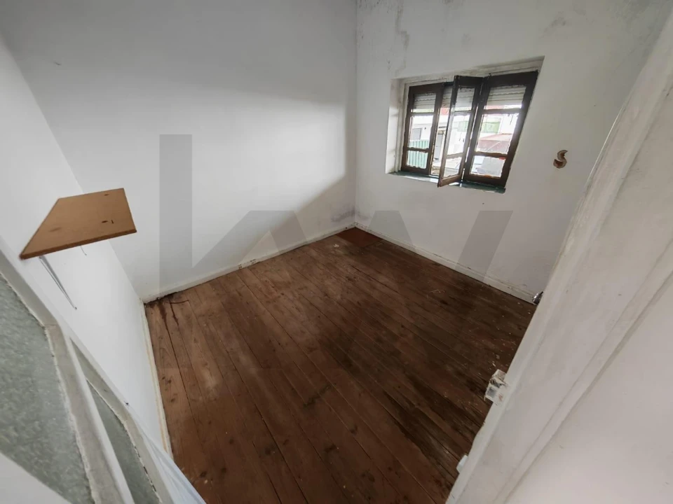 Moradia T2 para Venda em São João da Madeira Foto 9