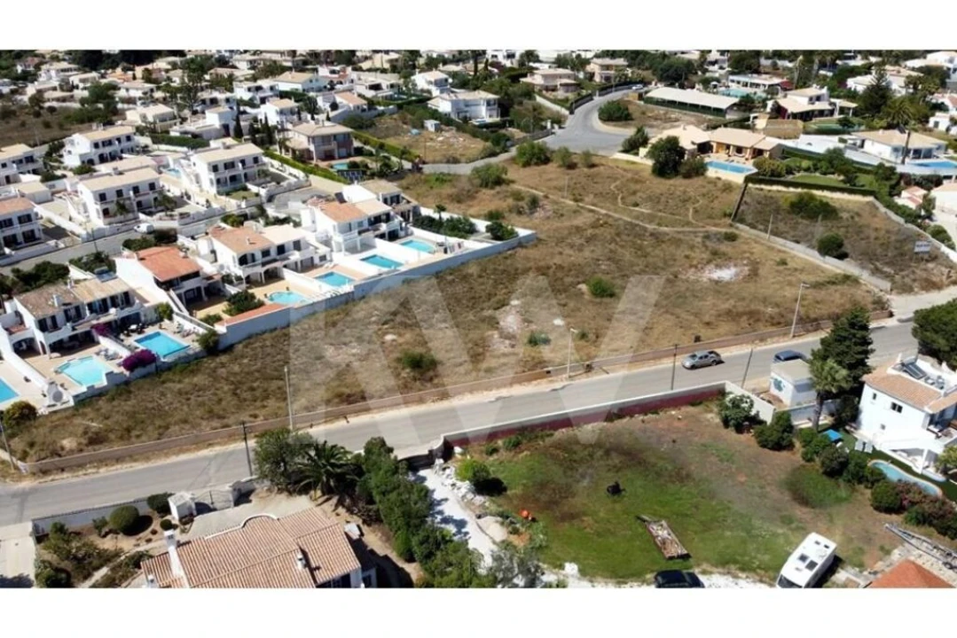 Terreno para Venda em Luz Foto 9