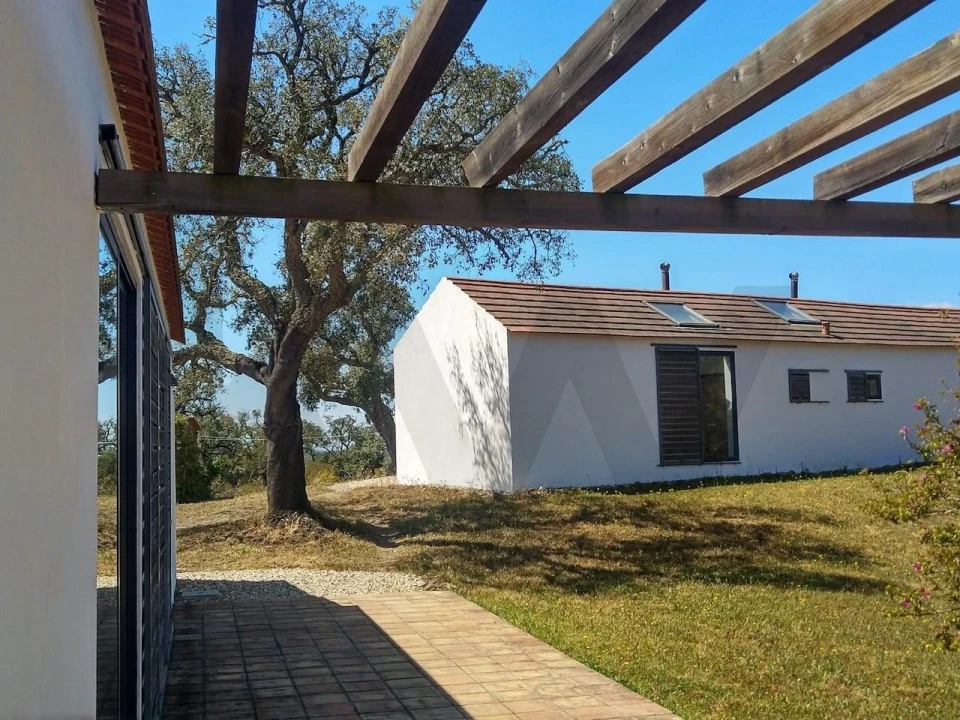 Quinta T2 para Venda em São Francisco da Serra Foto 94