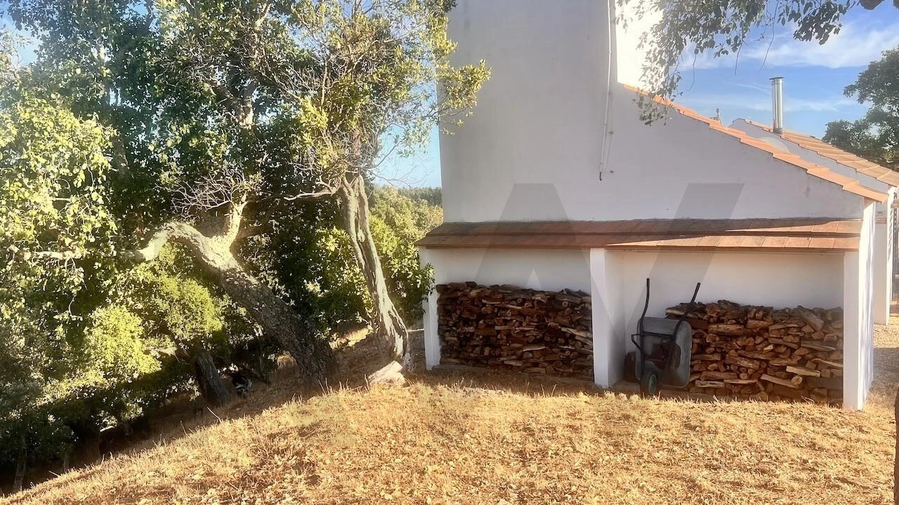 Quinta T2 para Venda em São Francisco da Serra Foto 11