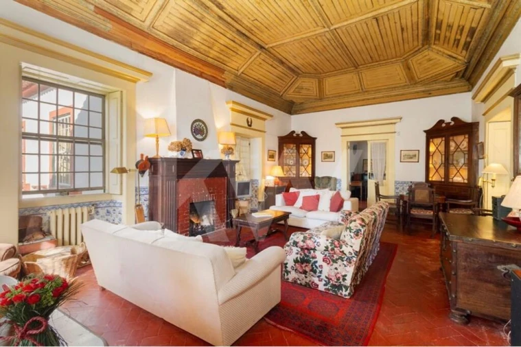 Moradia T9 para Venda em Travassô e Óis da Ribeira Foto 31