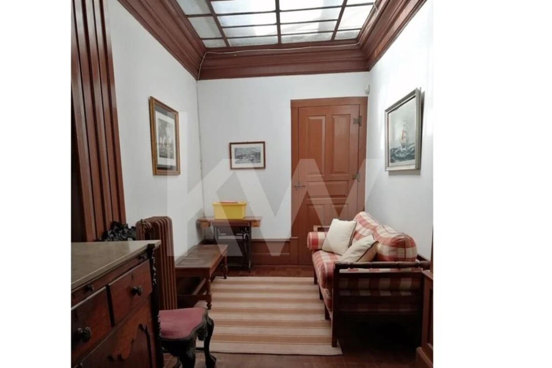 Moradia T9 para Venda em Travassô e Óis da Ribeira Foto 37