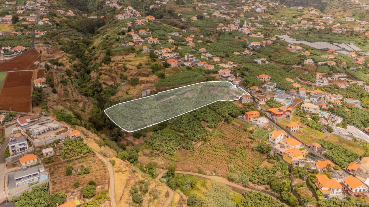 Terreno para Venda em Canhas Foto 8
