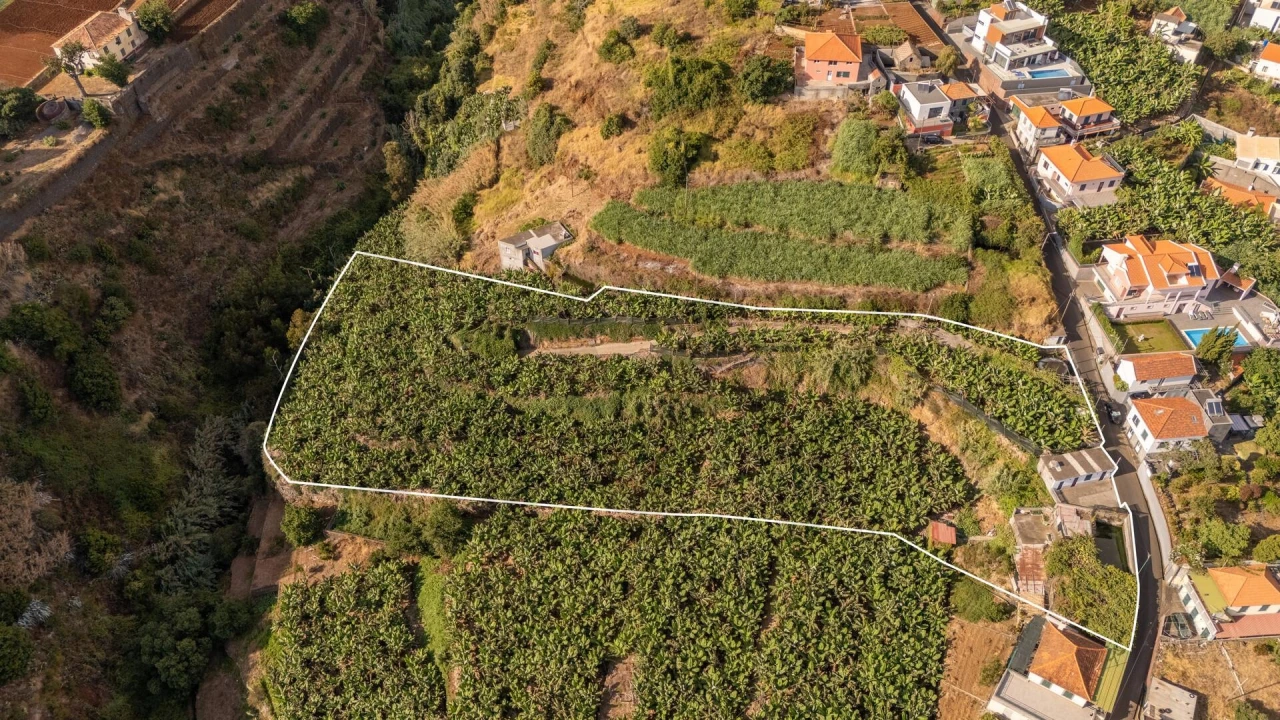Terreno para Venda em Canhas Foto 4