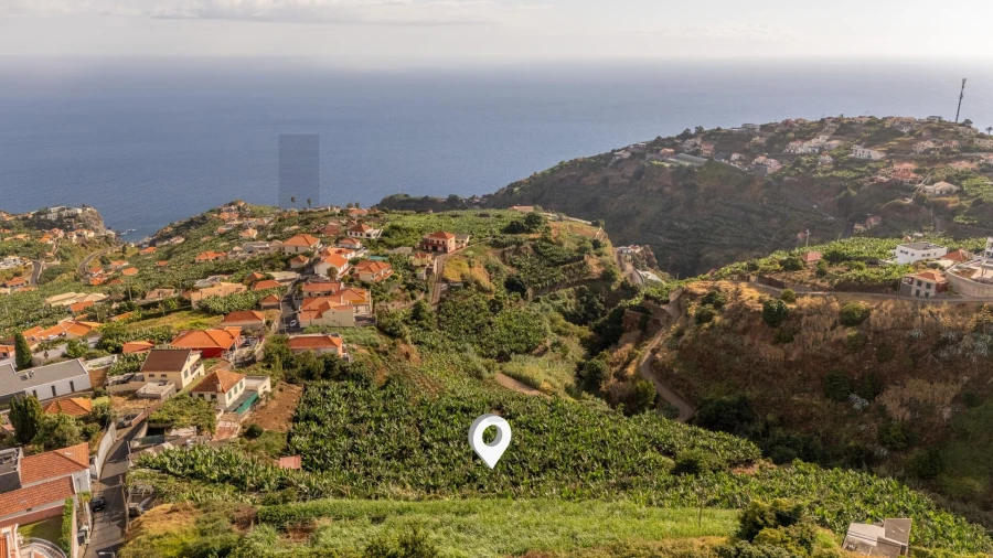 Terreno para Venda em Canhas Foto 1