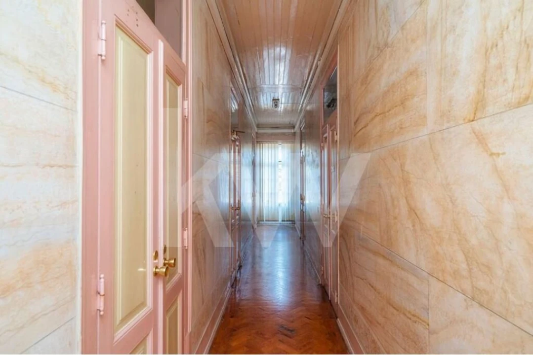 Armazém para Venda em Além da Ribeira e Pedreira Foto 73