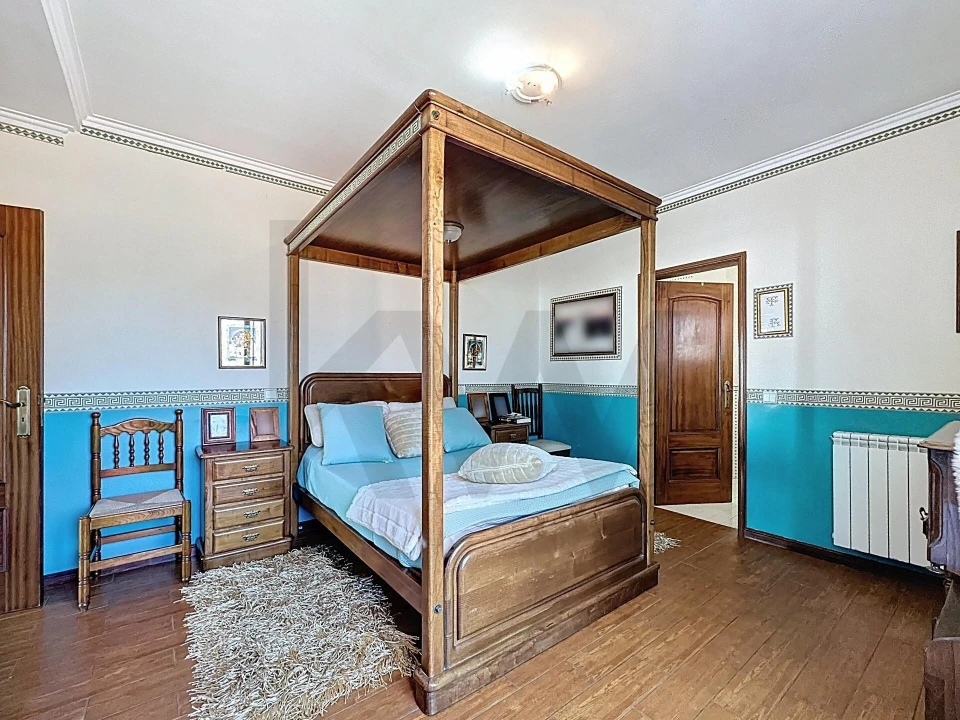 Moradia T5 para Venda em Escapães Foto 35