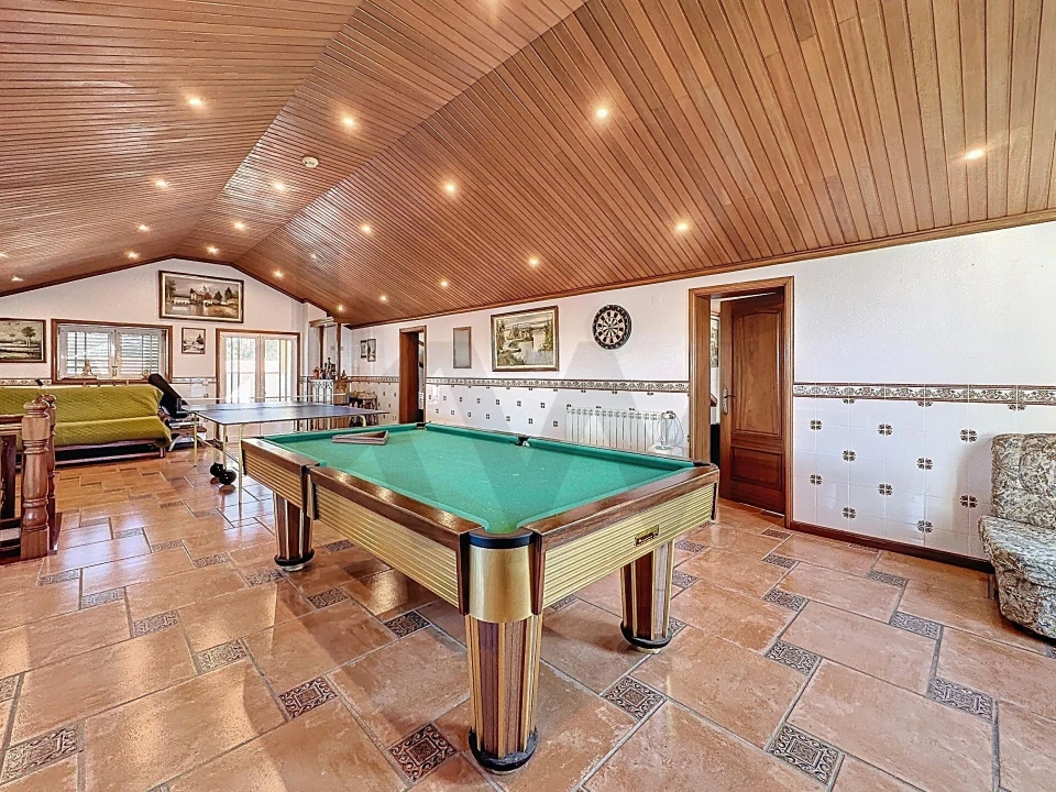 Moradia T5 para Venda em Escapães Foto 24