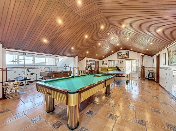 Moradia T5 para Venda em Escapães Foto 23