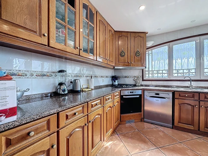 Moradia T5 para Venda em Escapães Foto 14