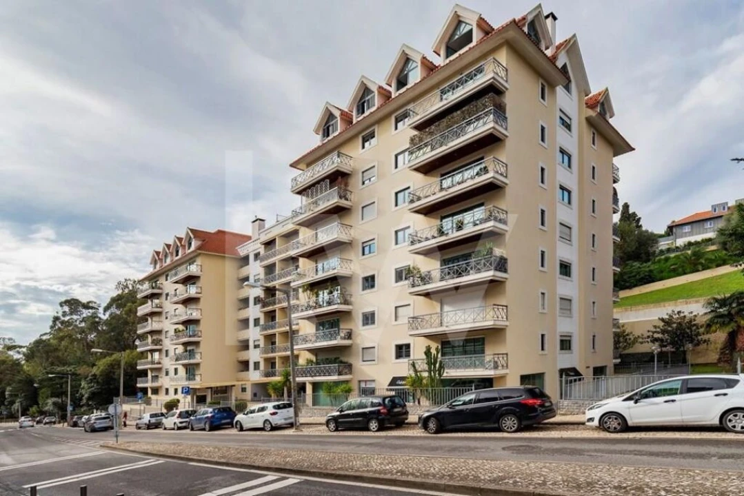 Apartamento T3 para Venda em Cascais e Estoril Foto 2