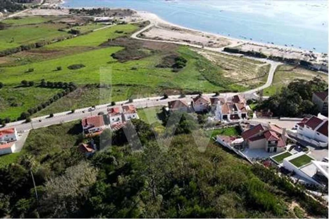 Terreno para Venda em Foz do Arelho Foto 18