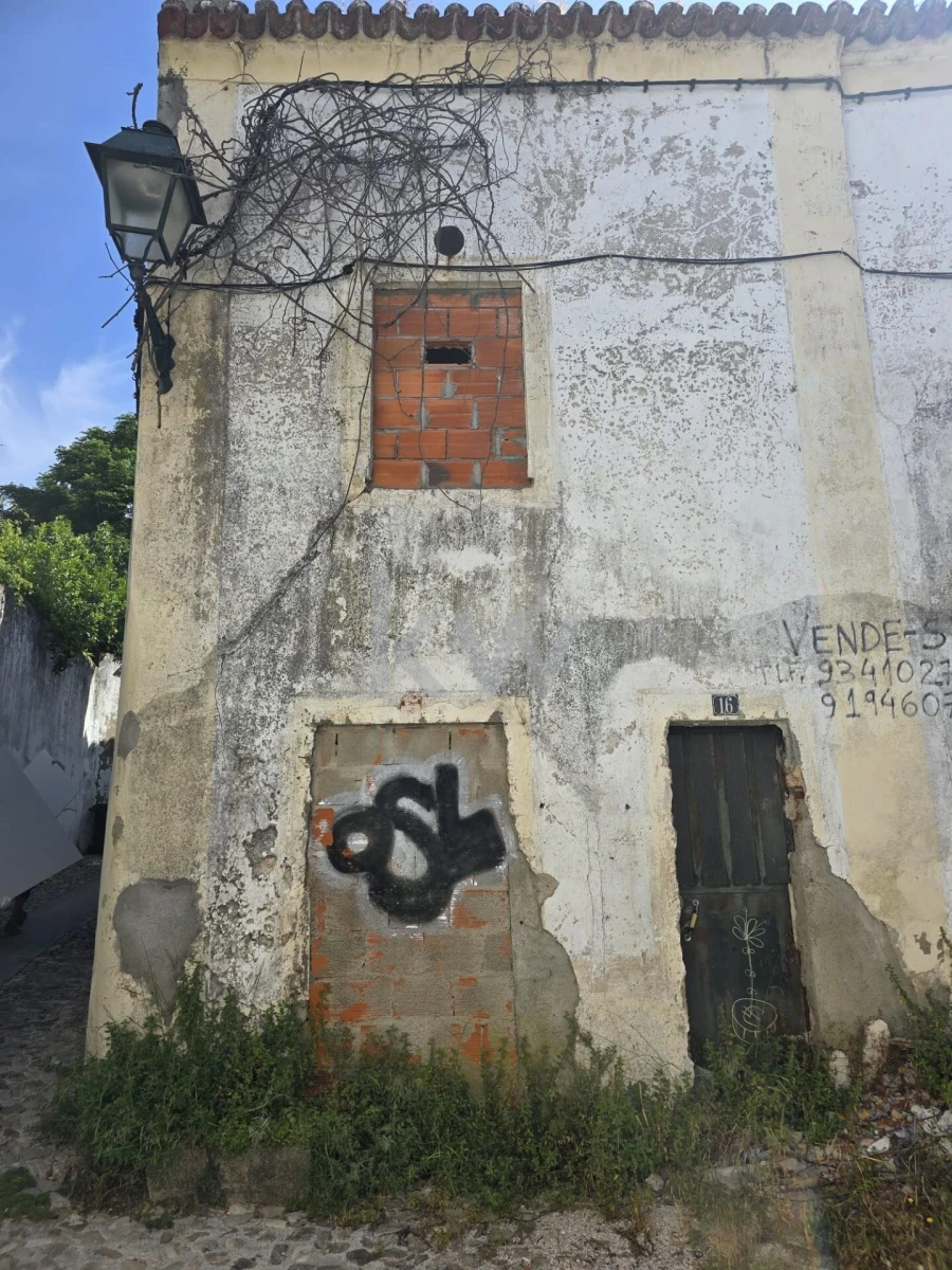 Prédio para Venda em Abrantes (São Vicente e São João) e Alferrarede Foto 1