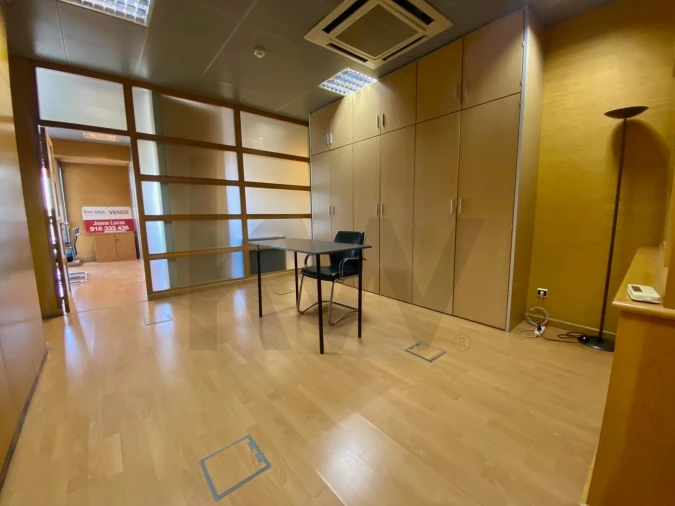 Escritório para Venda em Avenidas Novas Foto 1