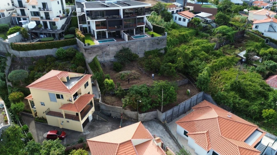 Terreno para Venda em Funchal (Santa Maria Maior) Foto 9