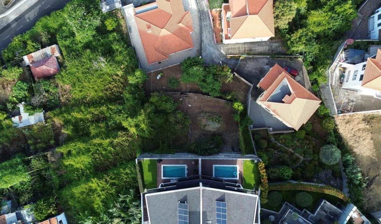 Terreno para Venda em Funchal (Santa Maria Maior) Foto 12