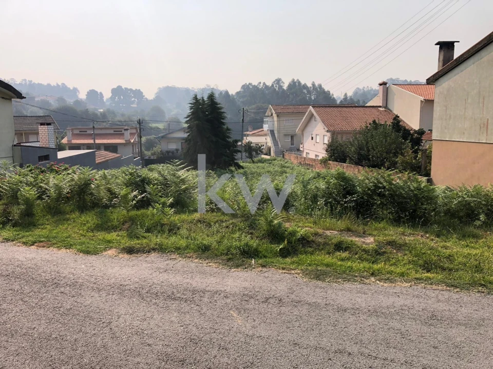 Terreno para Venda em Vila de Cucujães Foto 4