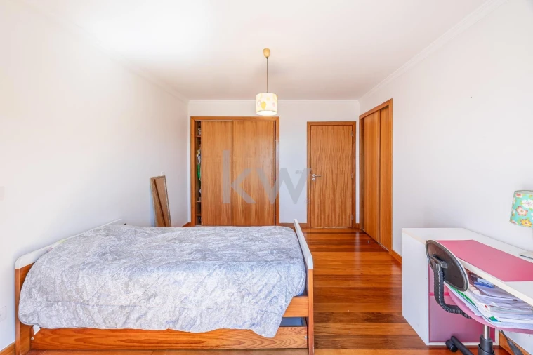 Moradia T4 para Venda em São Martinho Foto 27