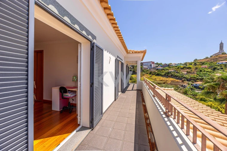 Moradia T4 para Venda em São Martinho Foto 26