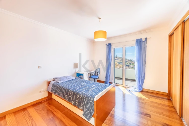 Moradia T4 para Venda em São Martinho Foto 29